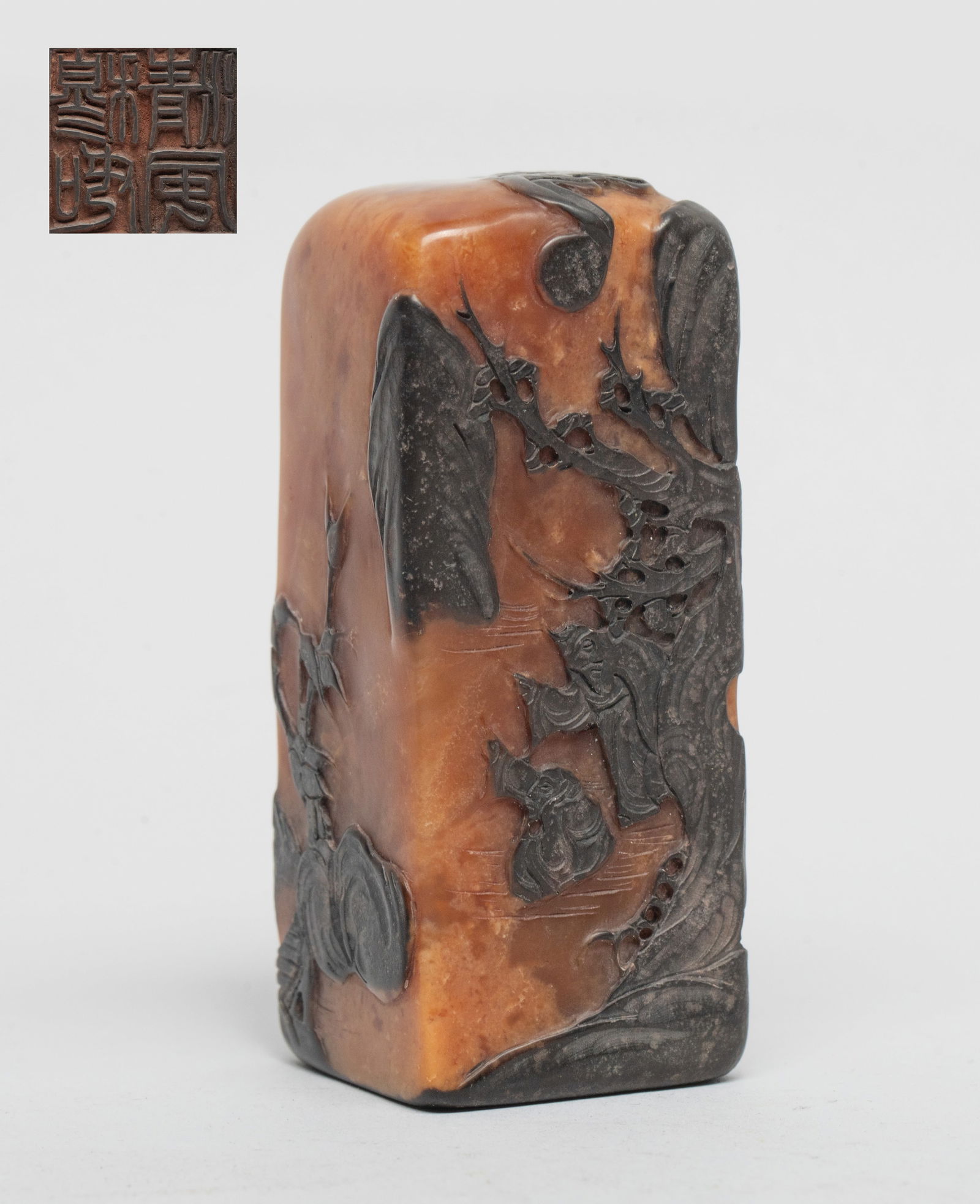 Chinese Russet Shoushan Stone Seal (1 of 13)