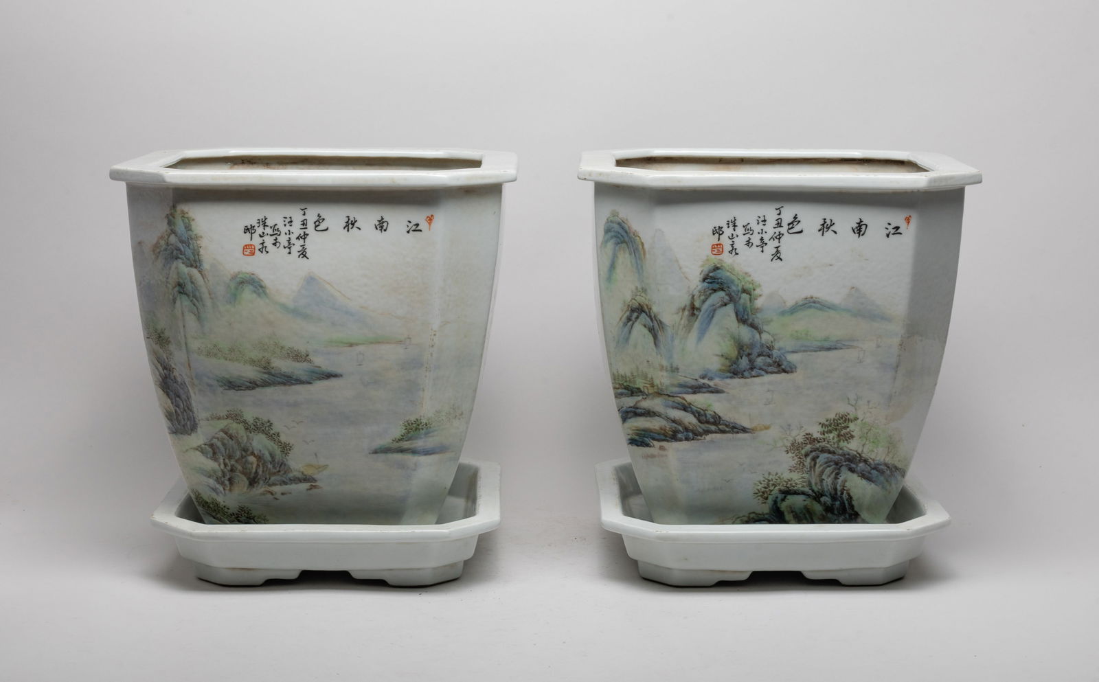 Two Large Chinese Export Porcelain Flower Pots (1 of 14)