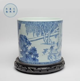 Large Chinese Blue & White Porcelain Brush Pot