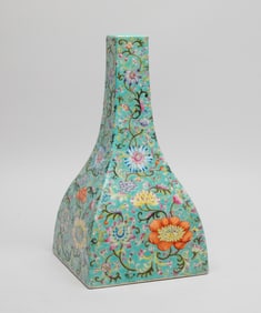 Chinese Export Porcelain Lamp Vase