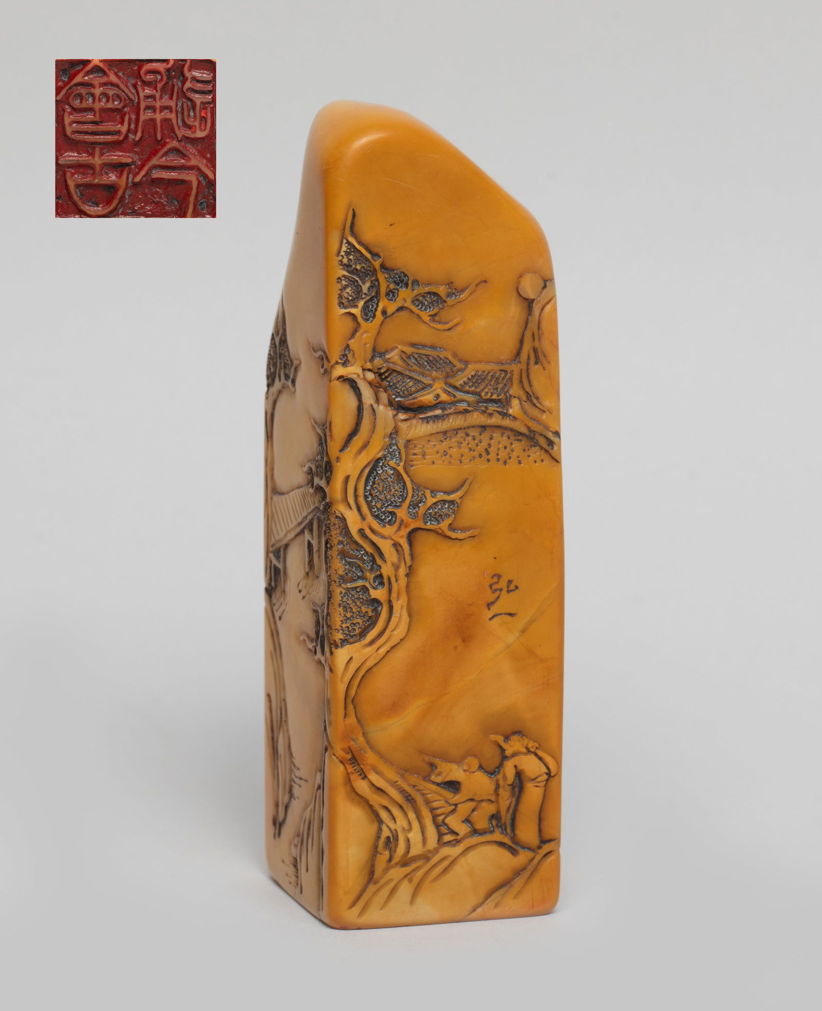 Tall Chinese Shoushan Stone Seal (1 of 17)