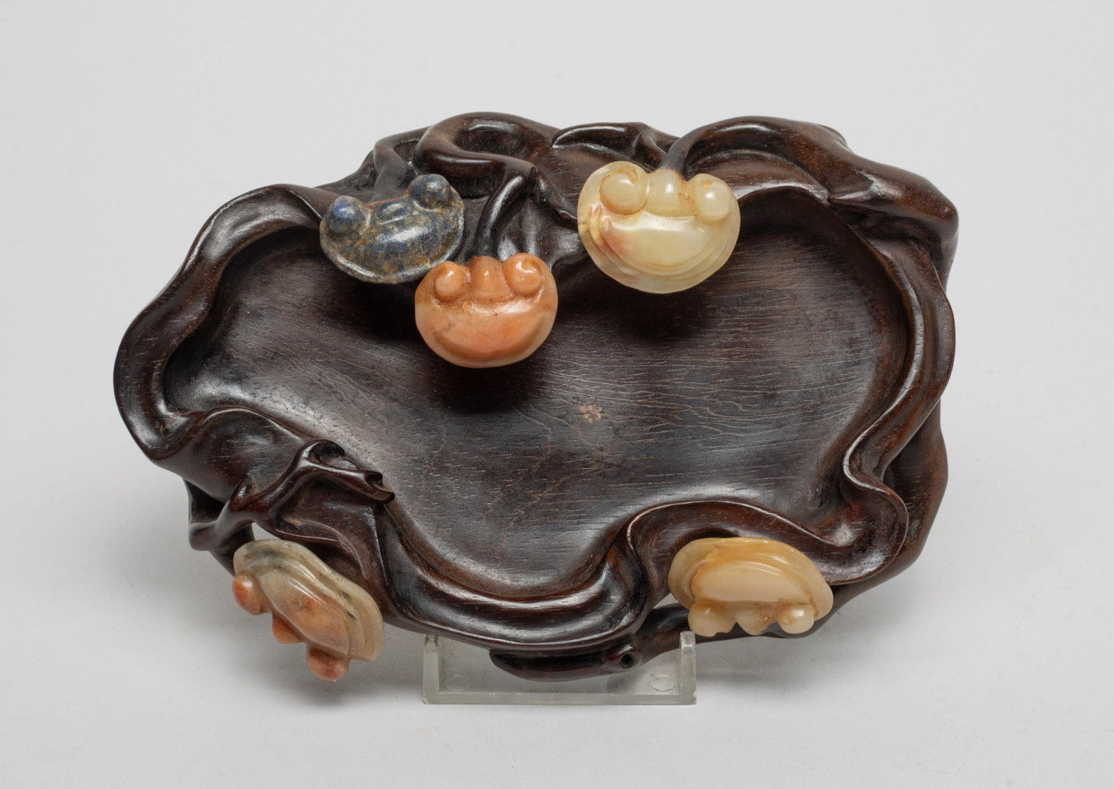 Chinese Wood Brush Washer w/ Stone: The wood brush washer carved as a shallow vessel surrounded by twisting reticulated branches of lingzhi with stone carved fungus. Approx. 6.1*4.1*1.3 inch.