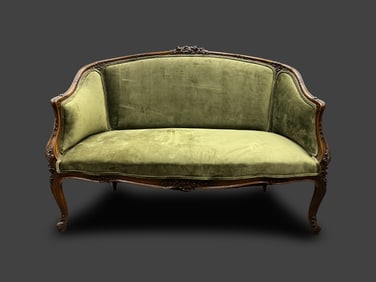 Collectible Vintage Victorian Type Velvet Couch
