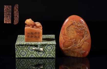 Two Chinese Export Shoushan Stone Seals