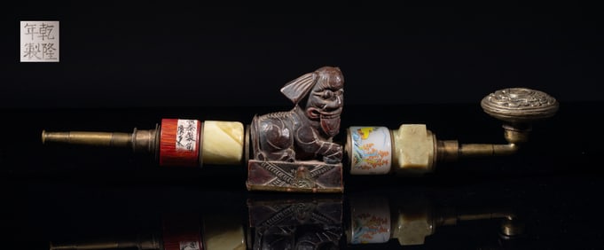 Chinese Export Thumb Ring Pipe