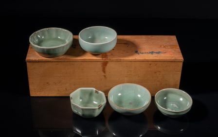 Estate Set Chinese Longquan Porcelain Tea Cups