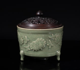 Estate Chinese Longquan Porcelain Censer w/ Cover
