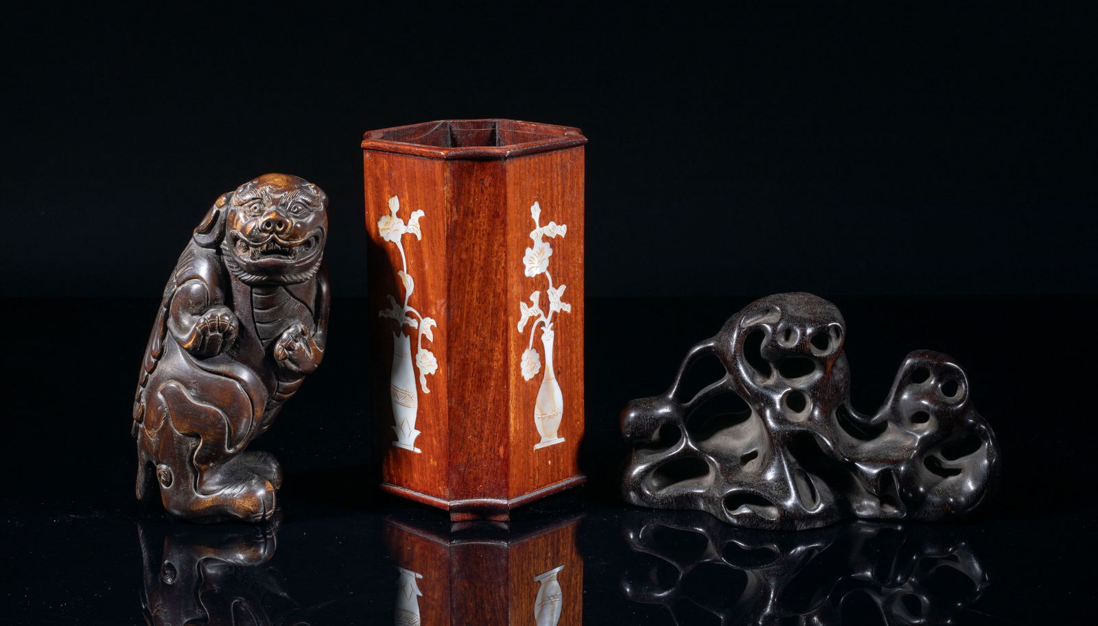 Estate Chinese Wood Sculptures & Pot: Including a brush pot inlaid with mother-of-pearl carved as flowers in vases, a brush stand worked in craggy rock form, and a sculpture carved as winged mythical beast. Approx. 5.5*3*3 inch (brush pot