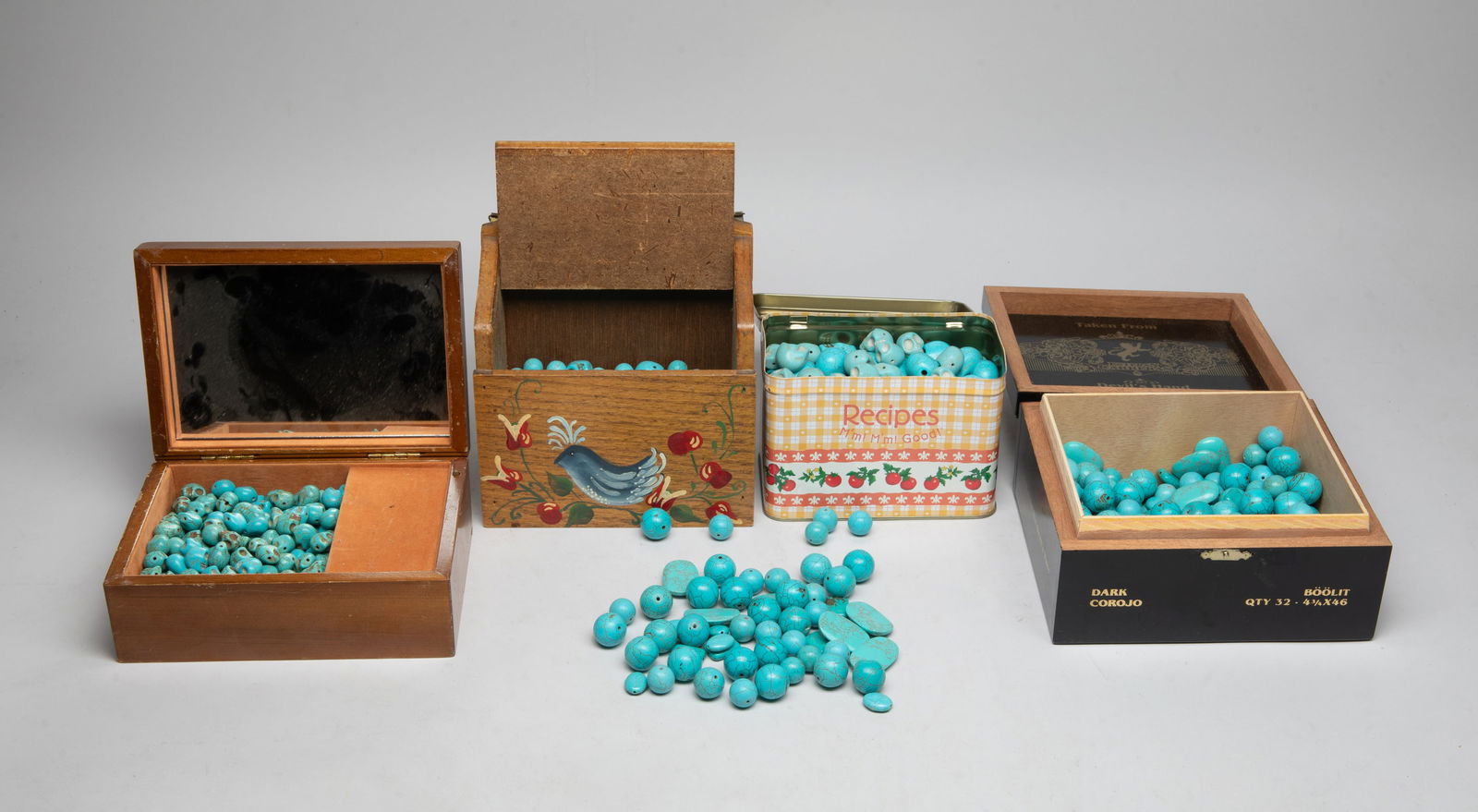 Estate Turquoise Color Stone Beads (1 of 9)