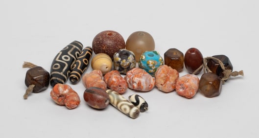 Estate Set Chinese Beads Collections
