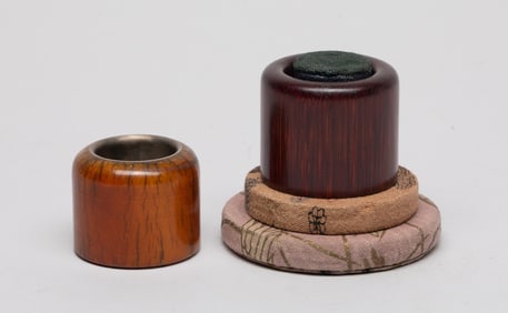 Two Chinese Export Thumb Rings