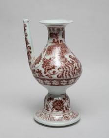 Chinese Export Porcelain Pot