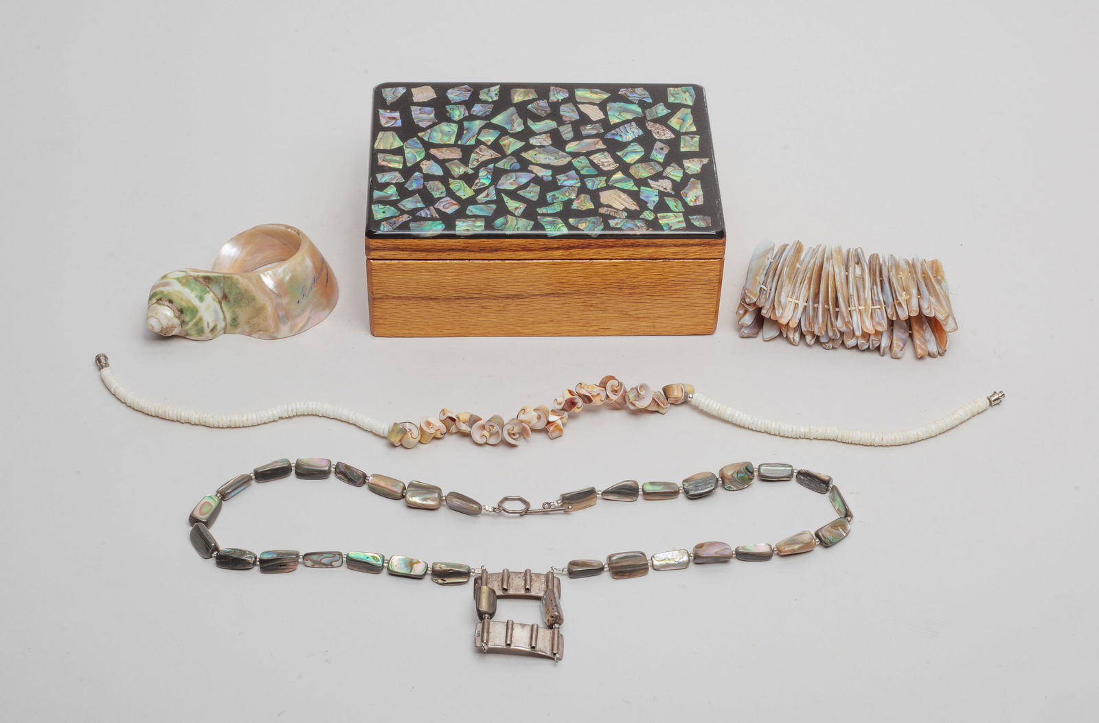 Native American Type MOP Shell Jewelry (1 of 13)