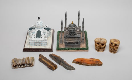 Vintage Sculptures, Skull Beads, Decors