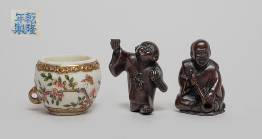 Chinese Porcelain Bird Feeding Jar, Wood Netsuke