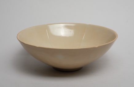 Chinese Ding Ware Porcelain Large Bowl