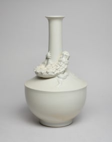 Estate Chinese Cream Glazed Porcelain Dragon Vase