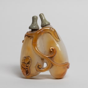 Estate Chinese Cameo Agate Snuff Bottle