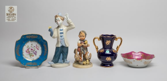 Set Vintage Continental Porcelains