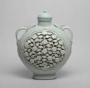 Estate Chinese Cream White Glazed Porcelain Vase