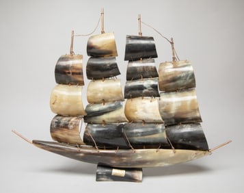 Collectible Asian Export Vintage Sculpture