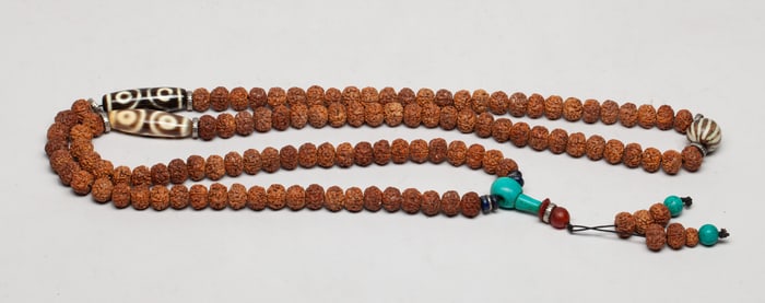 Chinese / Tibetan Export Dzi Bread, Seed Necklace