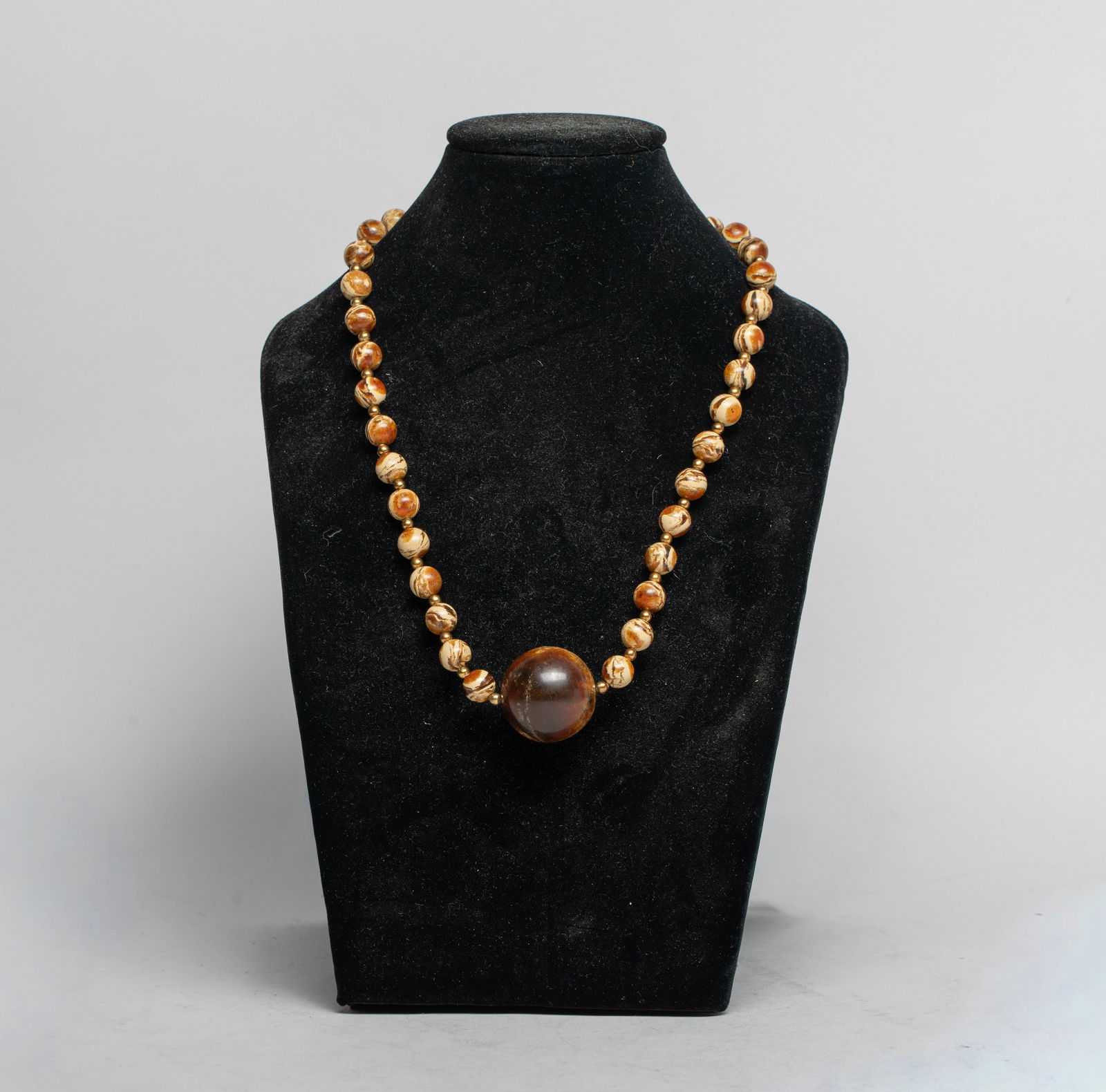 Estate Chinese Export Nature Amber Necklace (1 of 13)