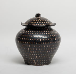 Chinese Jichou Type Porcelain Covered Jar