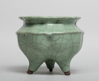 Chinese Ge Type Porcelain Censer