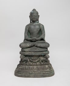 Estate Chinese Temple Used Bronze Buddha