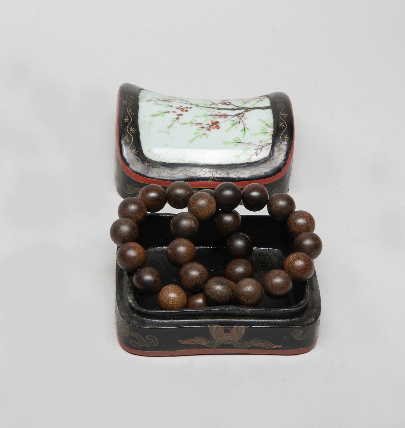 Chinese Export Agarwood Prayer Beads (1 of 14)