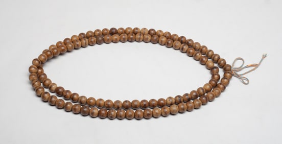 Estate Chinese Export Agarwood Bead Necklace