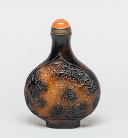 Chinese Export Carved Snuff Bottle