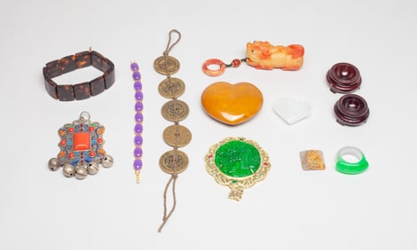 Estate Large Set Chinese Jewelry, Decors