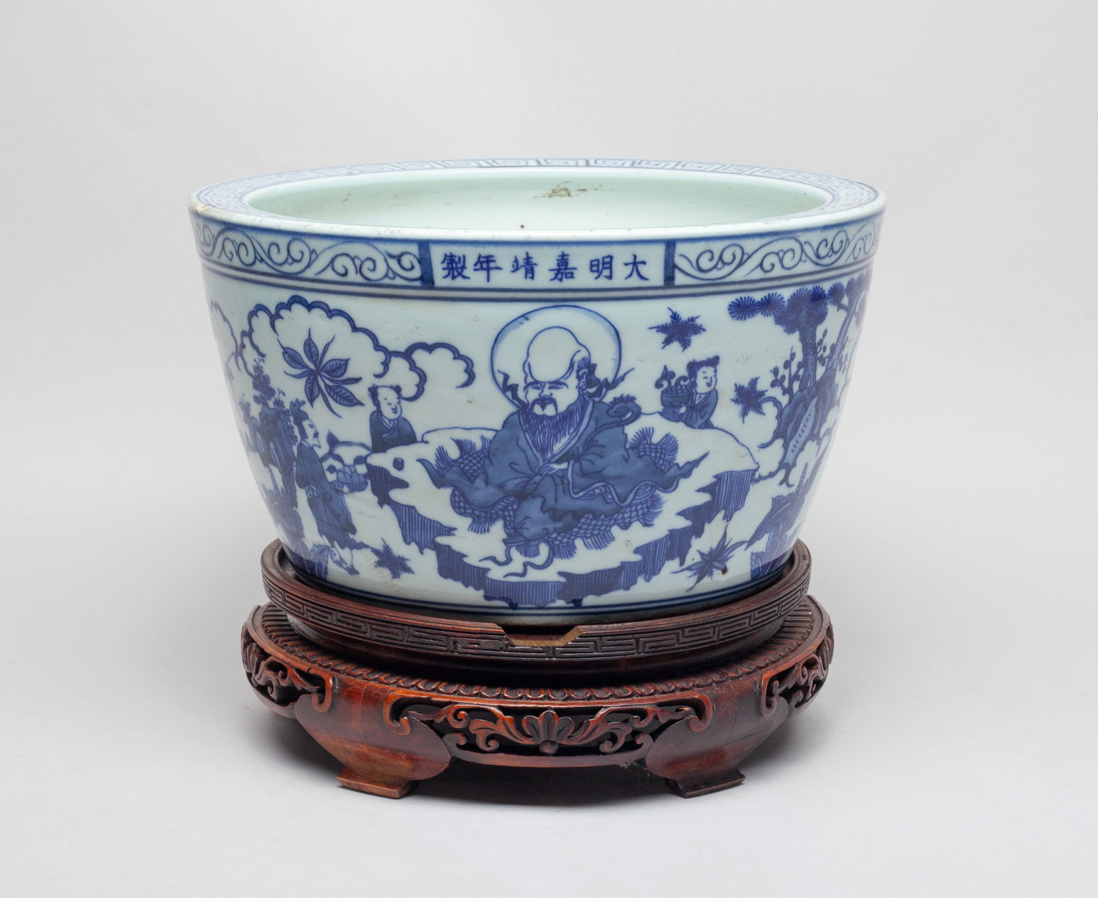 Estate Large Chinese Porcelain Pot on Stand (1 of 14)
