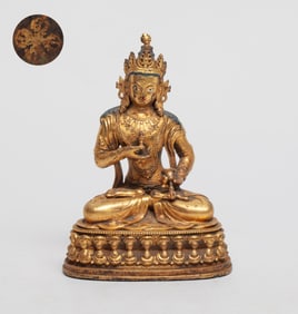 Chinese Gilt Bronze Sculpture of Buddha