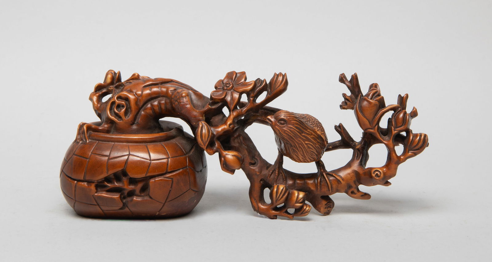 Vintage Chinese Export Boxwood Sculpture (1 of 13)