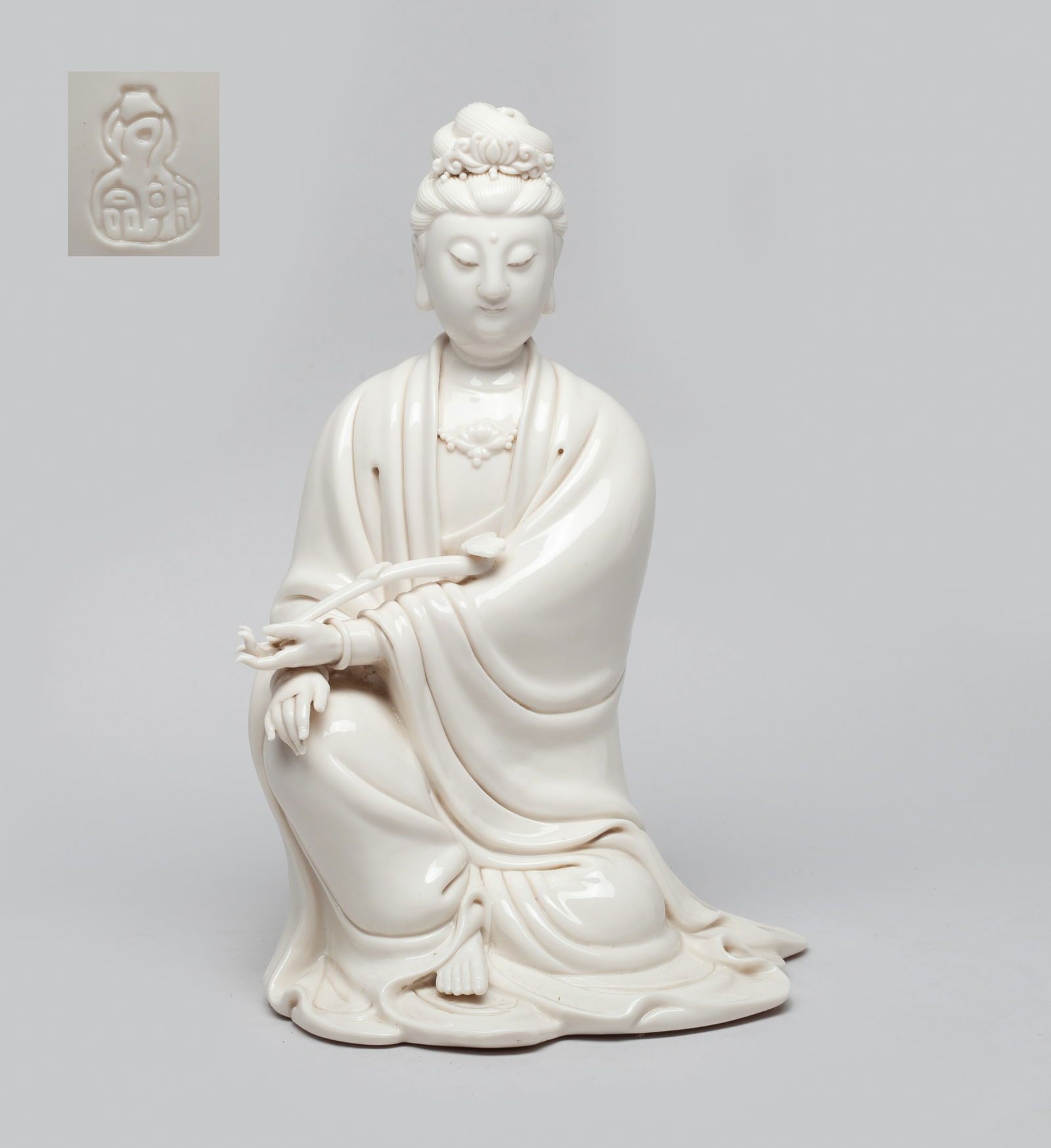 Estate Chinese Blanc De Porcelain Kuanyin (1 of 12)