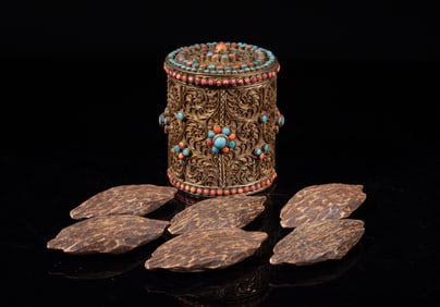 Estate Box of Chinese Agarwood Nuggets