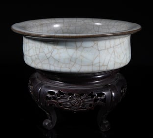 Large Chinese Guan Ware Porcelain Washer on Stand