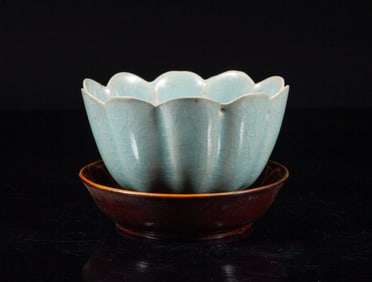 Estate Chinese Ru Ware Porcelain Cup