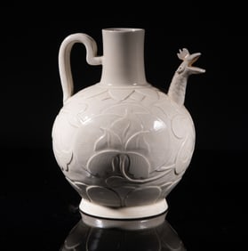 Chinese Ding Type Shipwreck Form Porcelain Pot