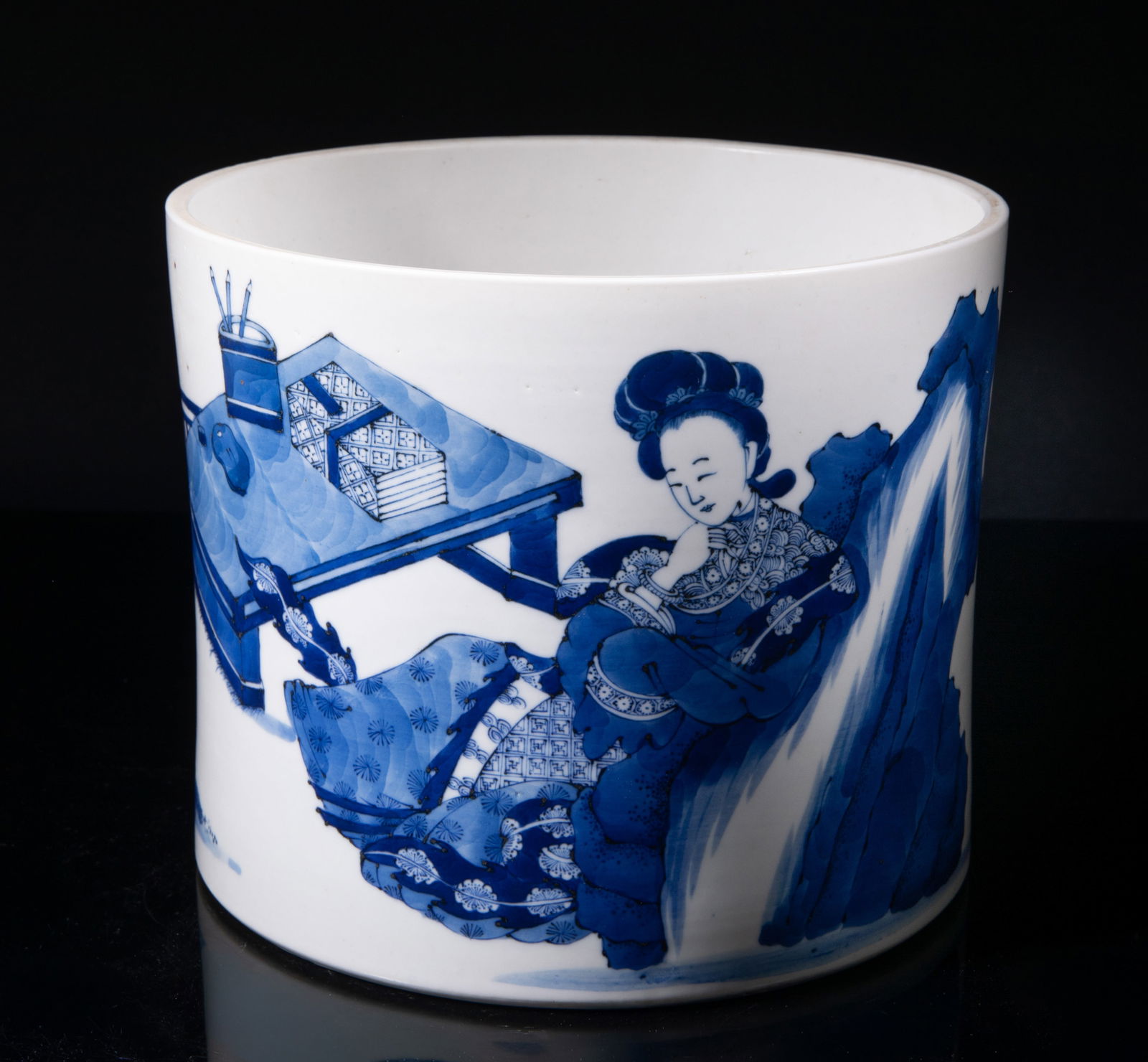 Chinese Blue & White Porcelain Brush Pot (1 of 10)