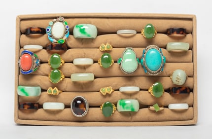 Set Chinese Export Rings Collections