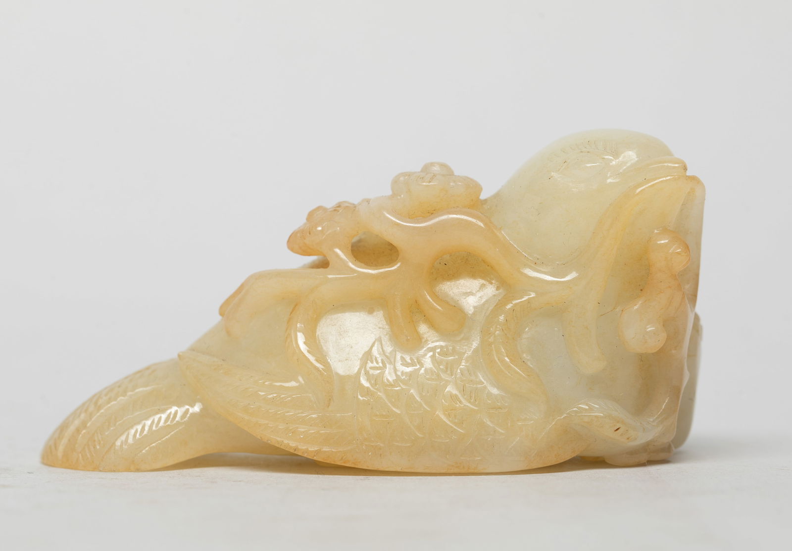 Chinese Russet Jade Sculpture of Bird (1 of 17)