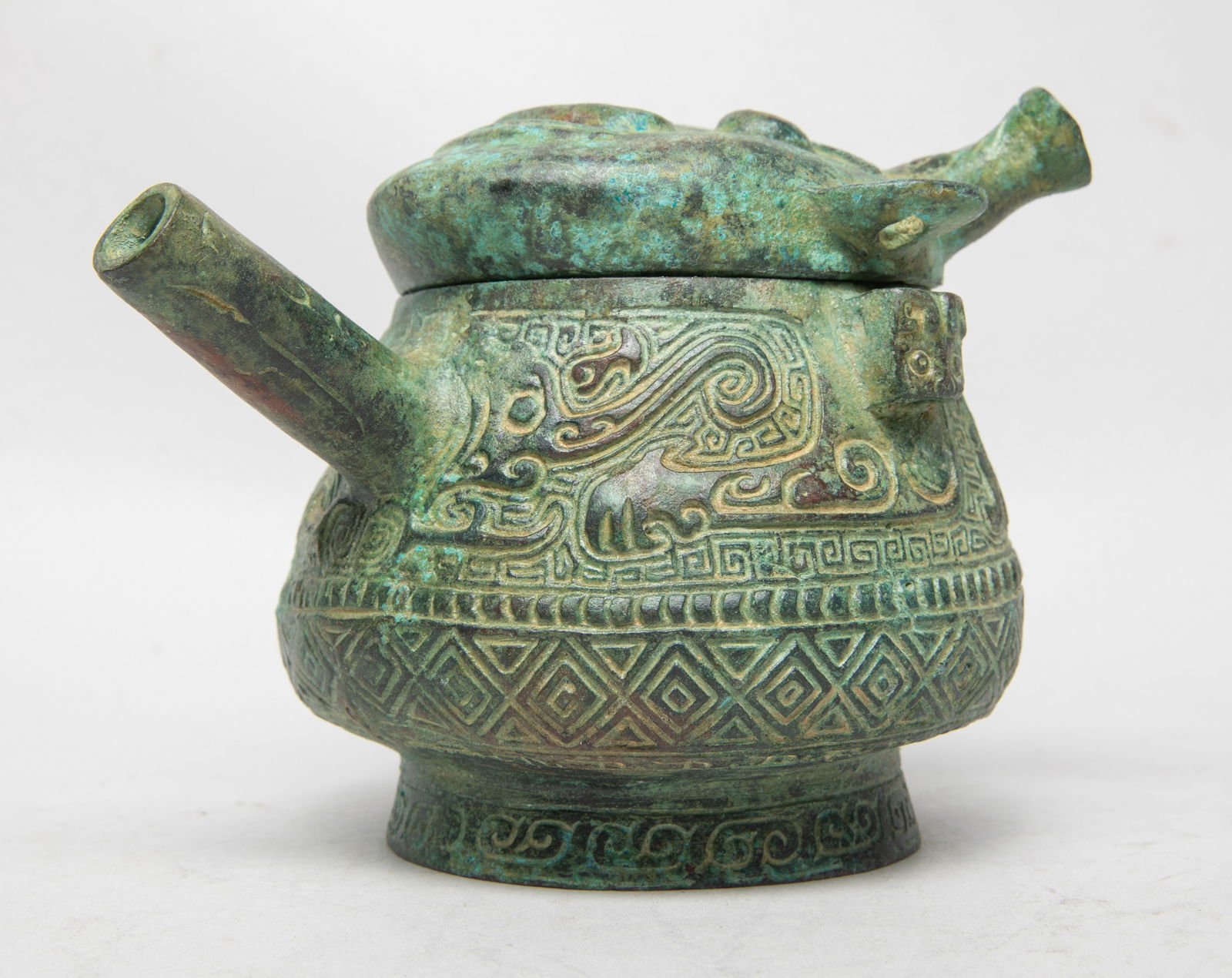 Chinese Export Bronze Covered Pot (1 of 17)