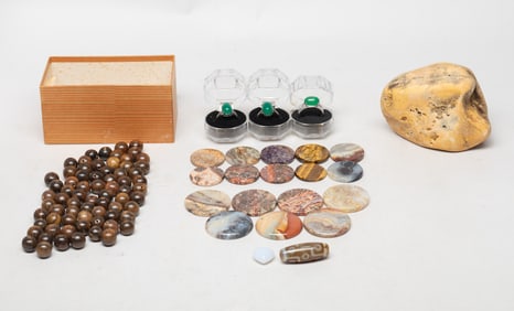 Chinese Agarwood Beads, Stones, Decors