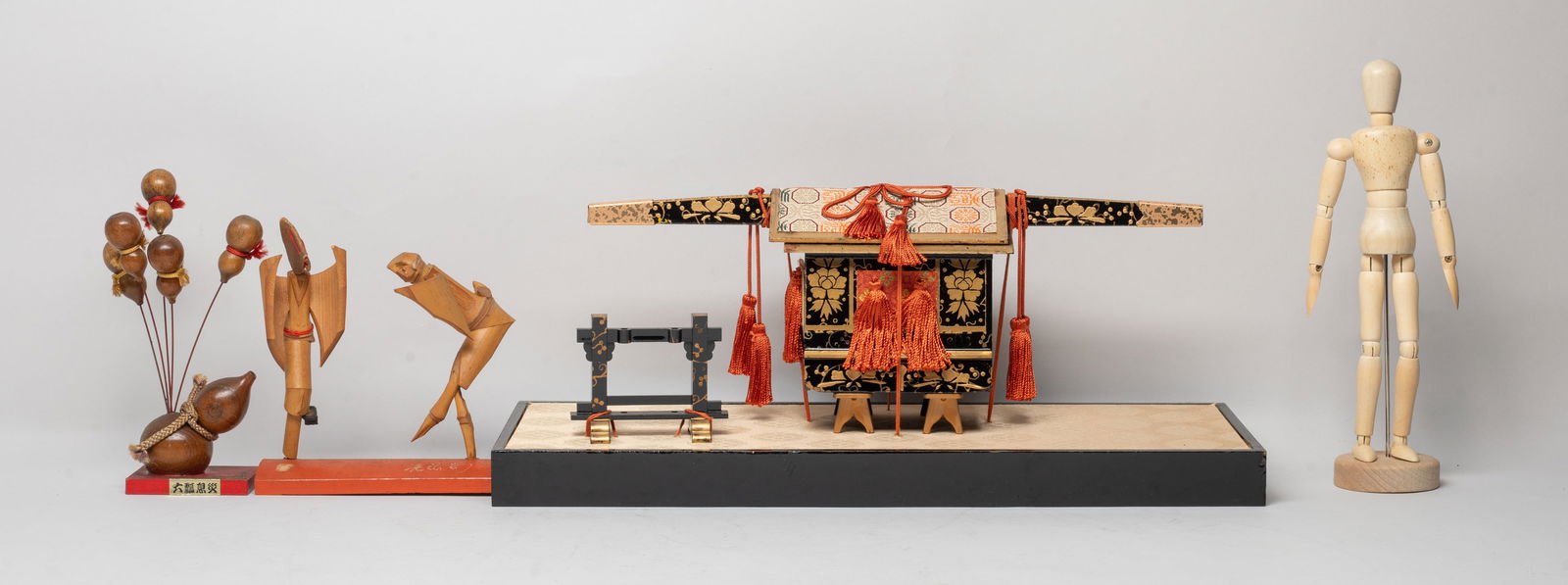 Vintage Japanese Table Sculptures, Dolls (1 of 15)