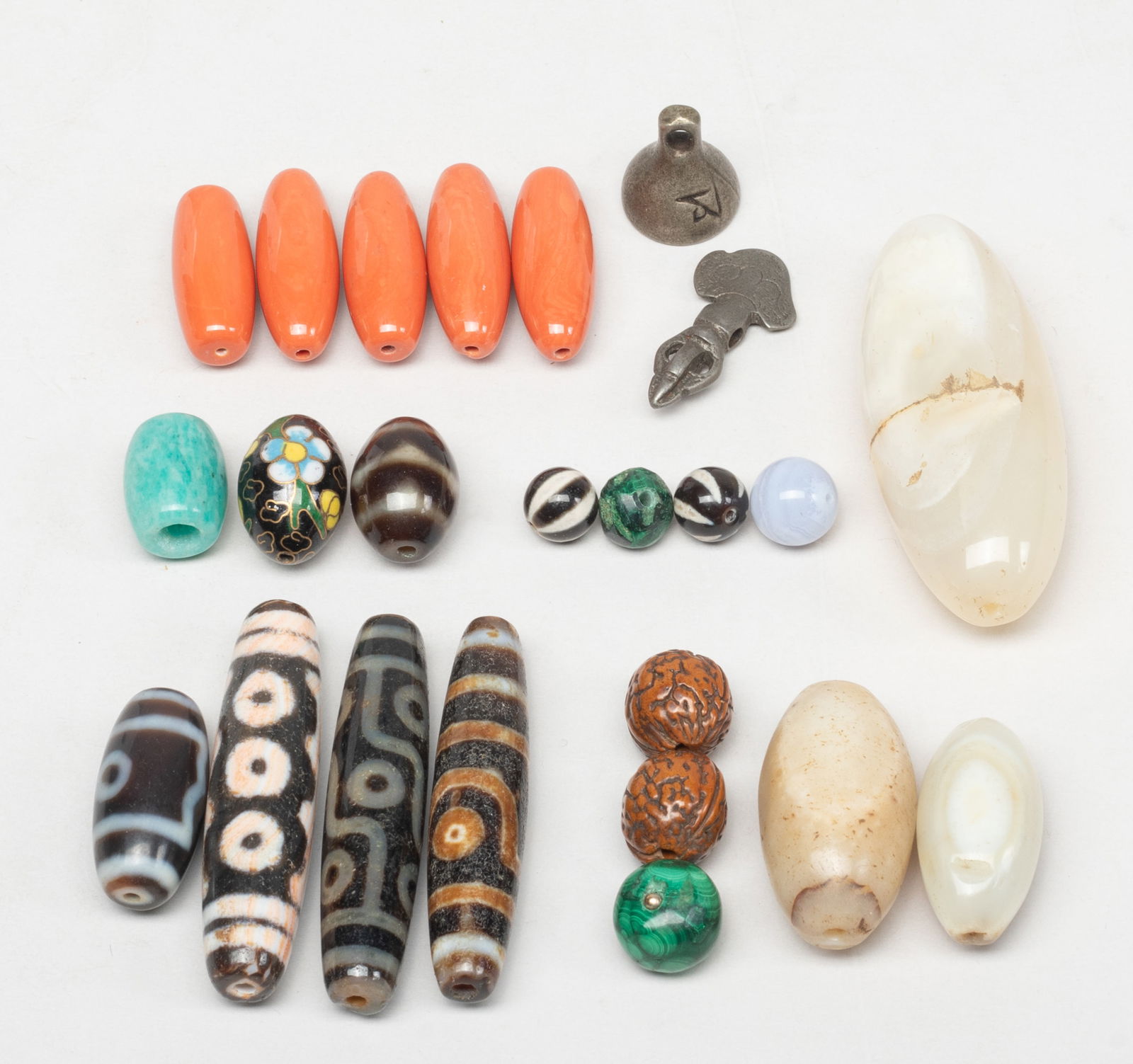 Large Set Mixed Chinese Beads Collection (1 of 18)