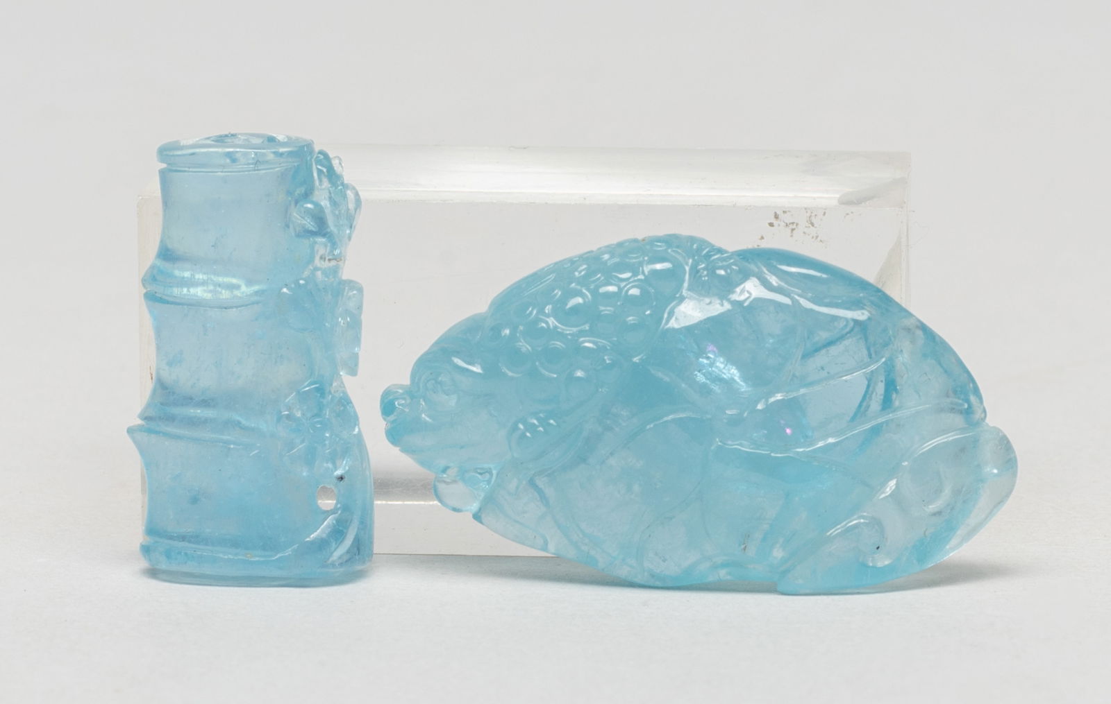 Two High Quality Chinese Aquamarine Pendants (1 of 16)